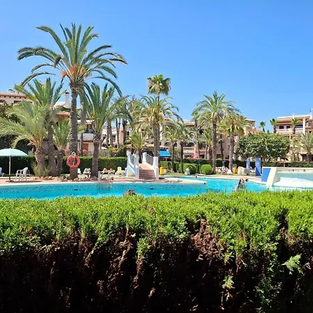 Oasis - Near Locos Apartment